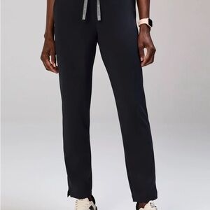 Figs FORMx Tena Tapered Scrub Pants-NAVY